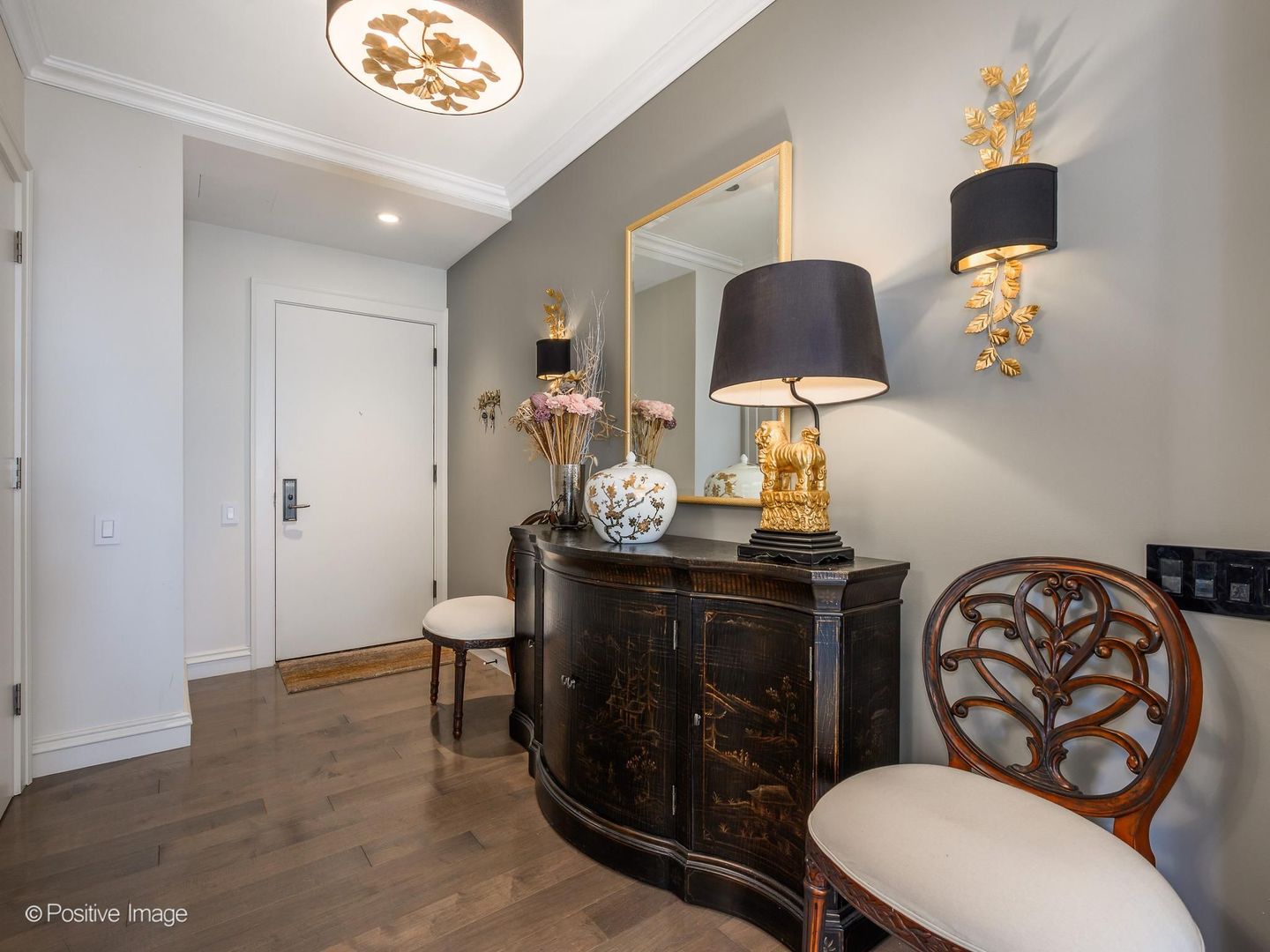 800 N Michigan Avenue Unit: 4703