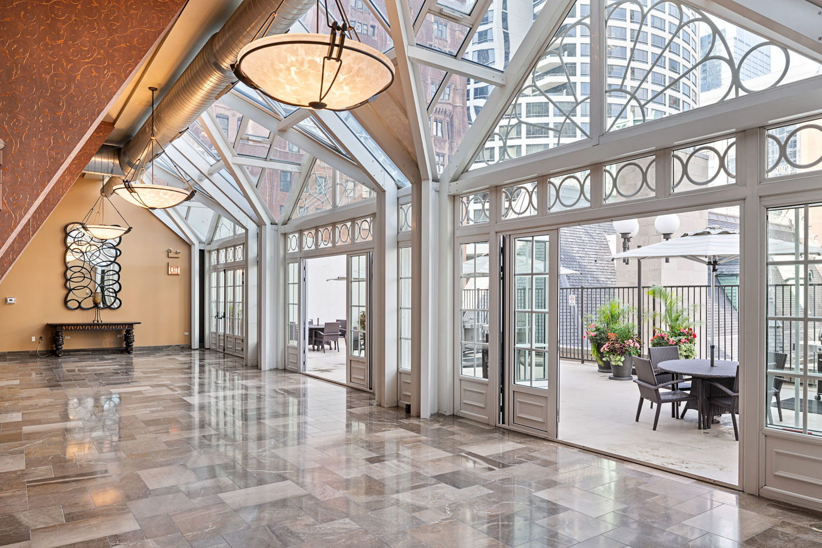 111 E Chestnut Street Unit: 24G