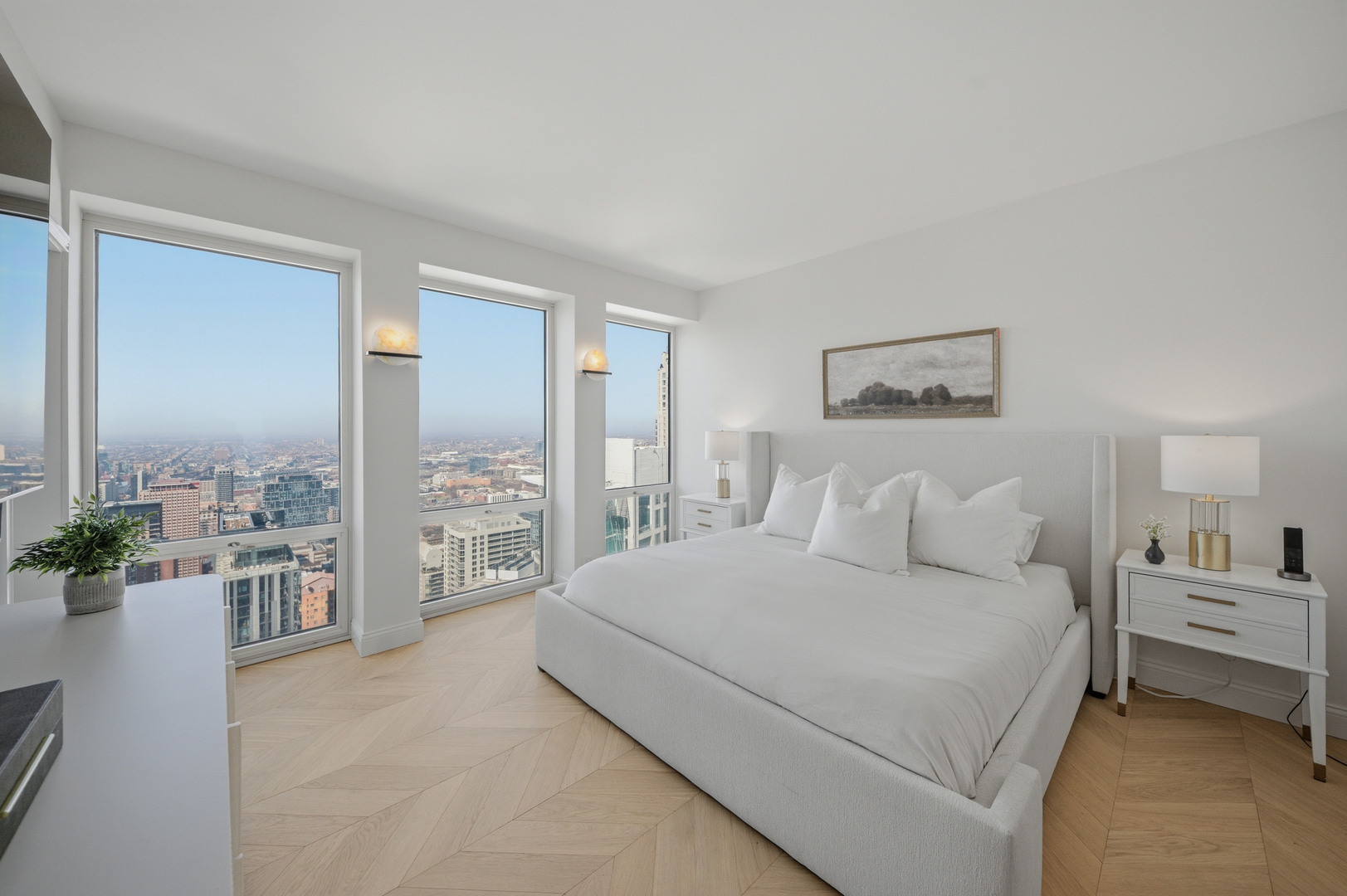 111 E Chestnut Street Unit: PH-AB
