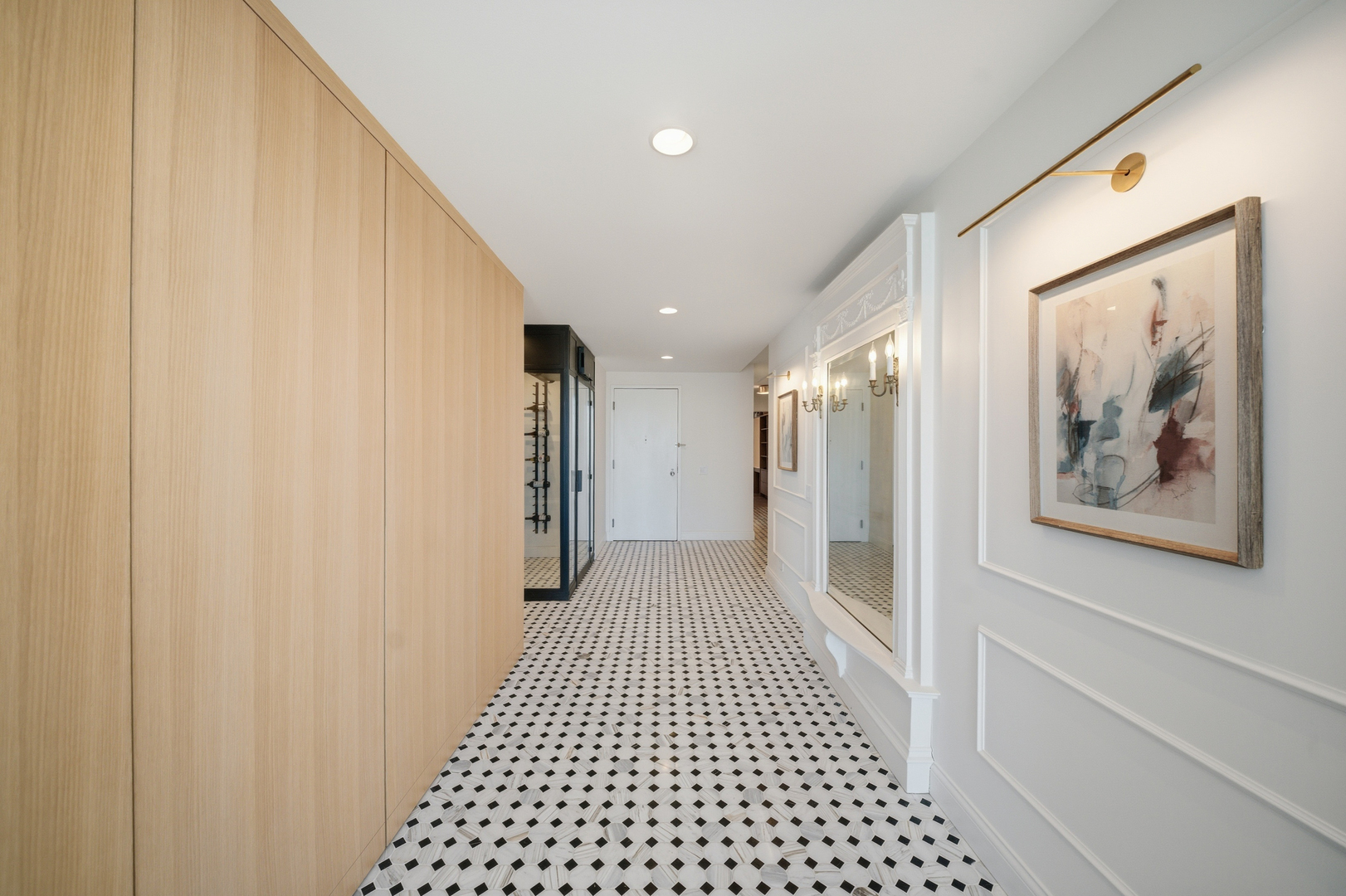 111 E Chestnut Street Unit: PH-AB