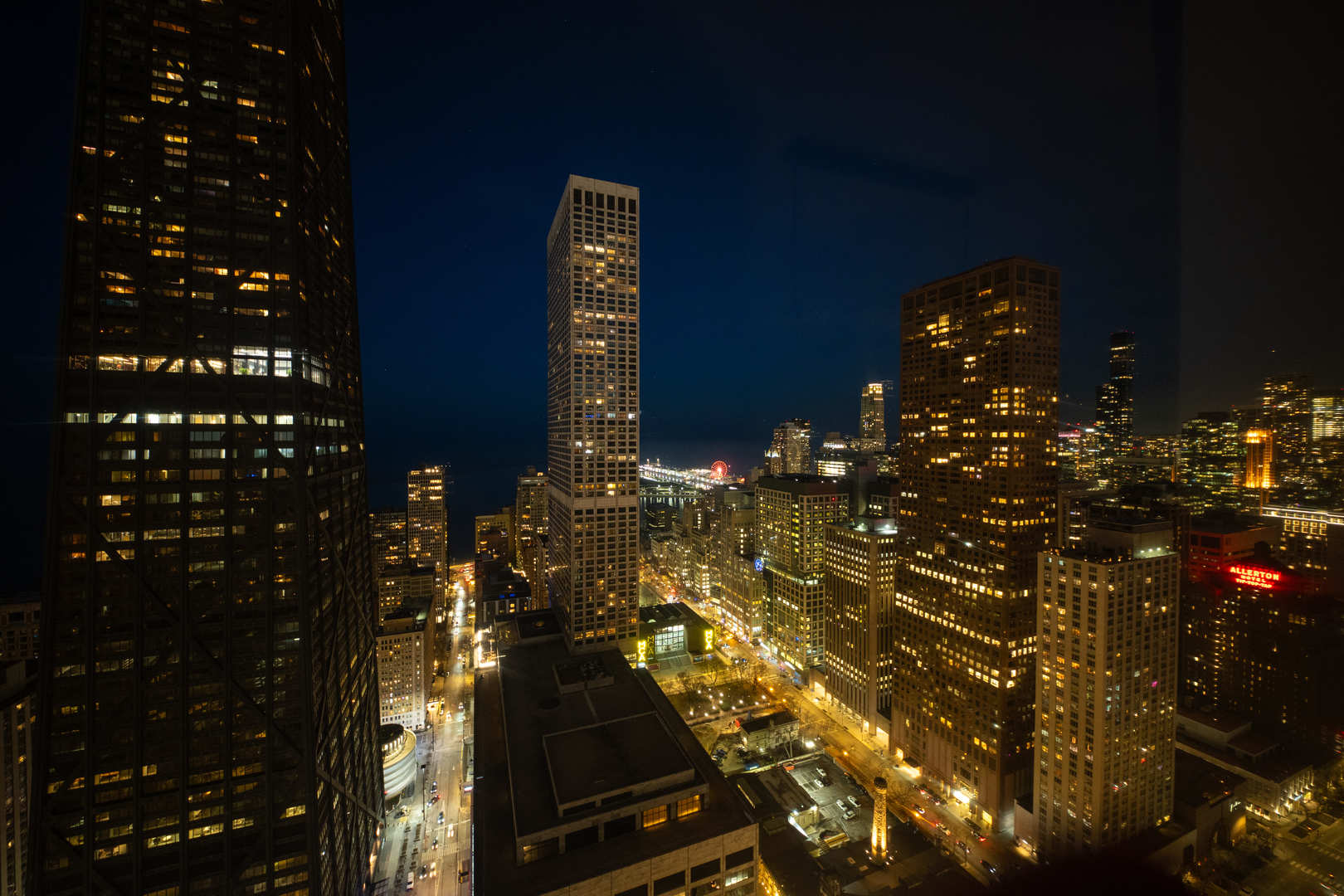 111 E Chestnut Street Unit: PH-AB