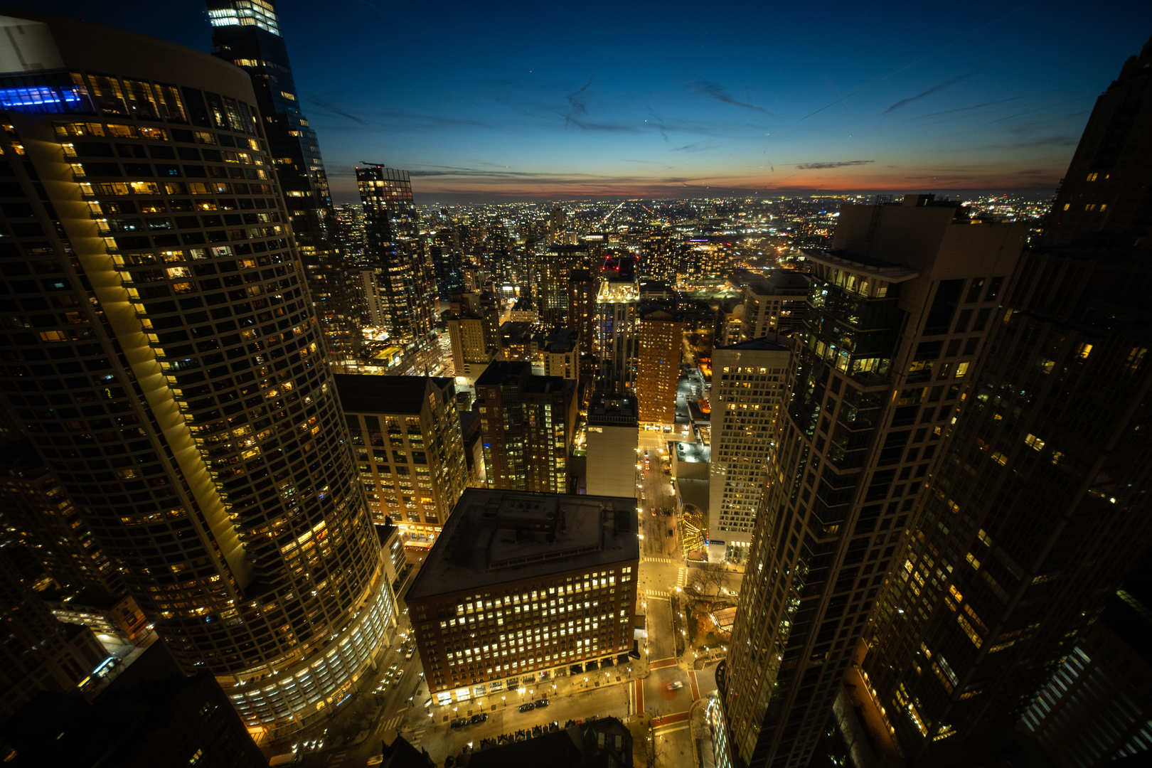 111 E Chestnut Street Unit: PH-AB