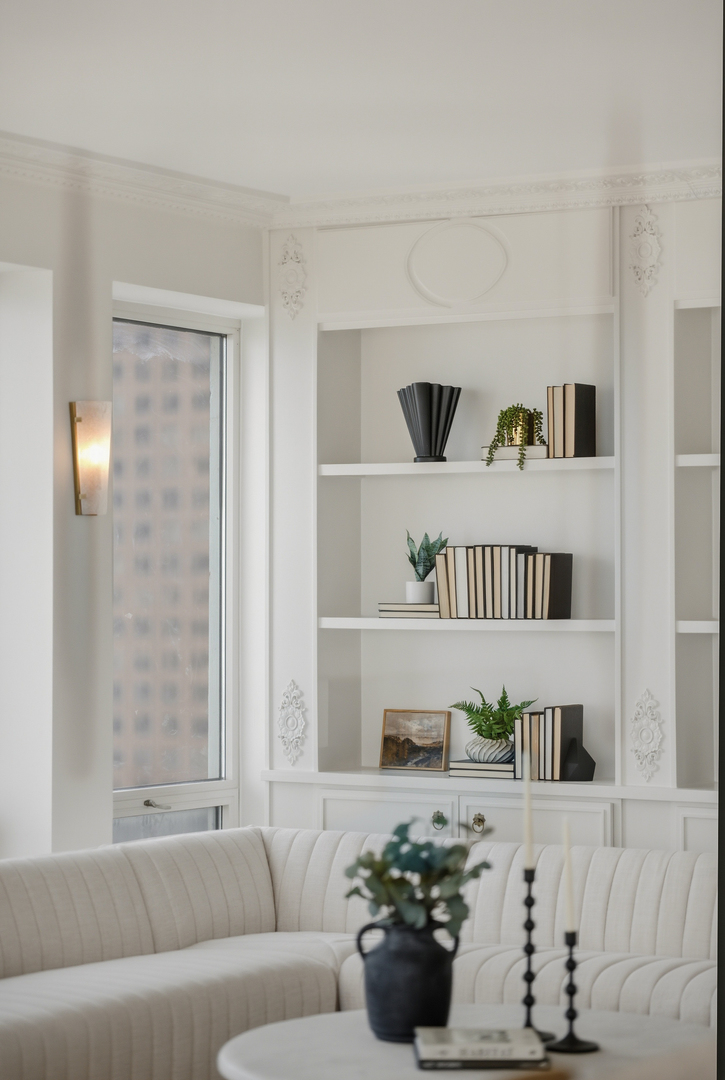 111 E Chestnut Street Unit: PH-AB