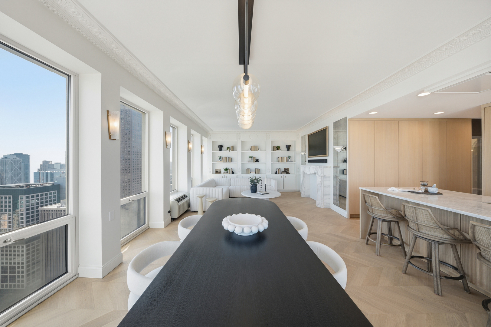 111 E Chestnut Street Unit: PH-AB