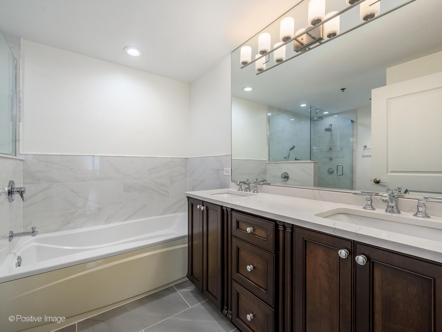 57 E Delaware Place Unit: 3503