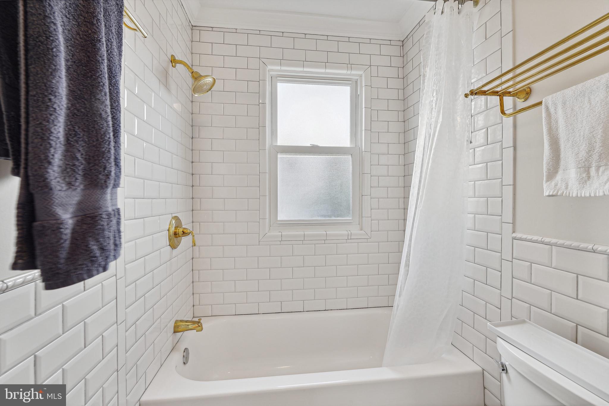 420 Oklahoma Ave NE #202