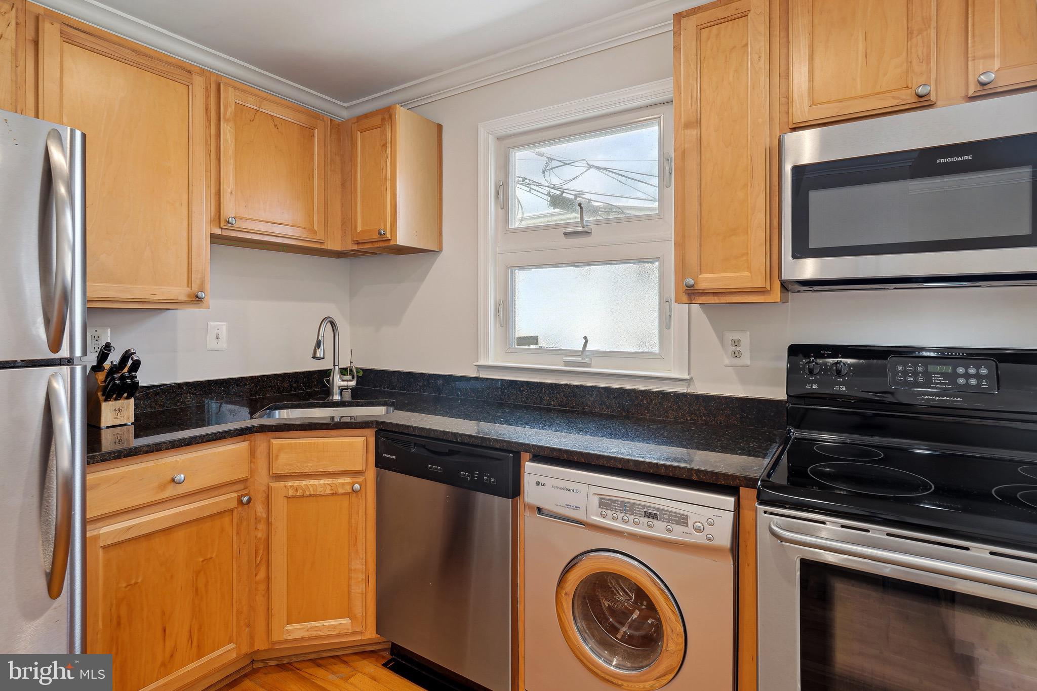 420 Oklahoma Ave NE #202