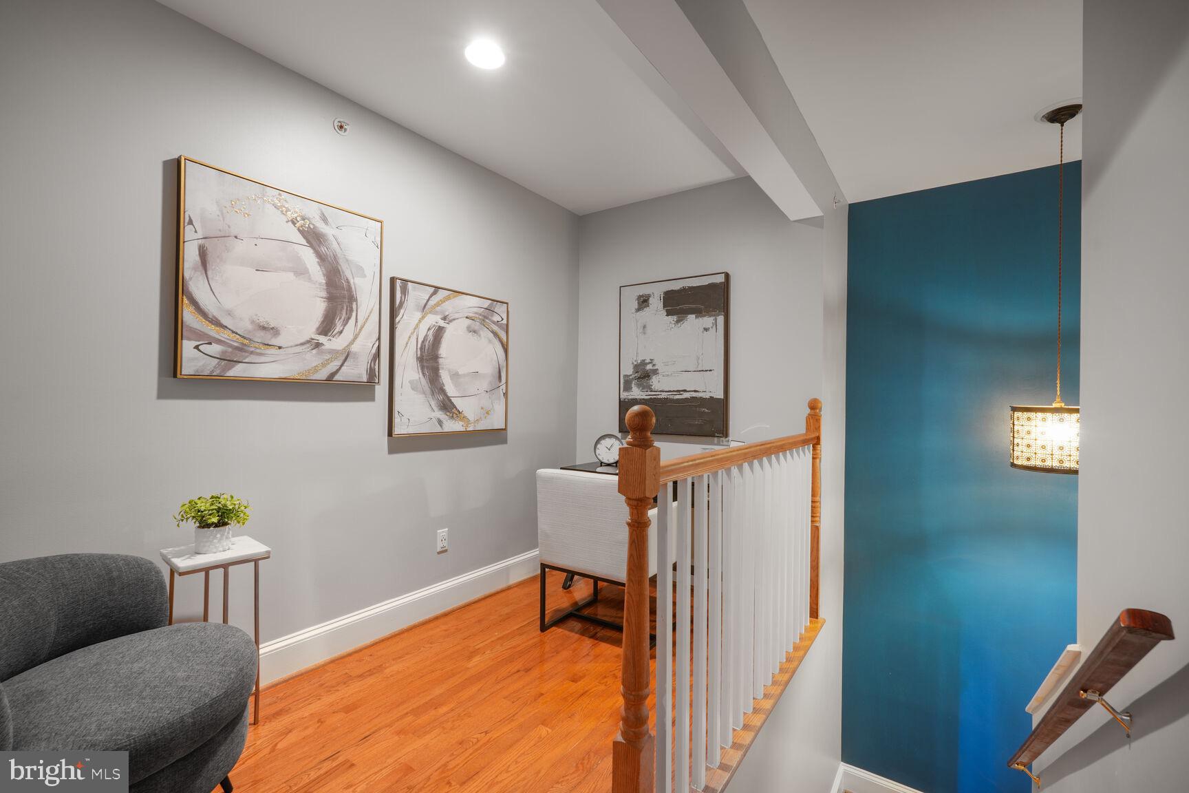 1823 Newton St NW #209