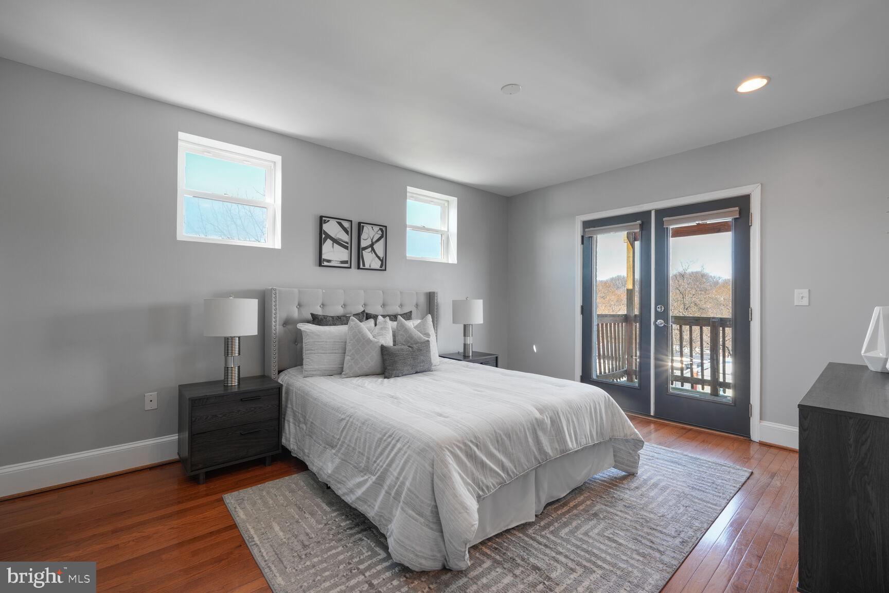 1823 Newton St NW #209