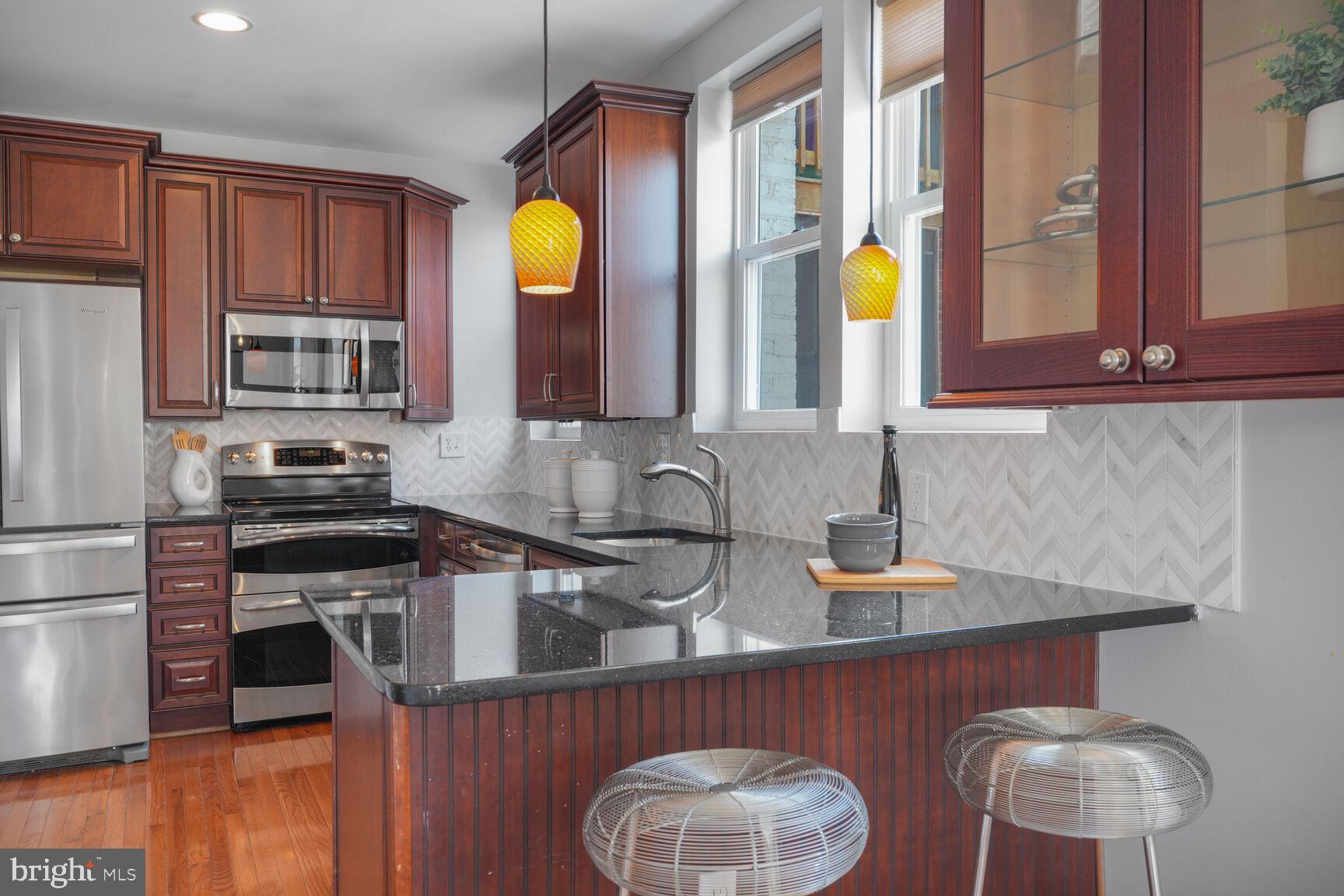 1823 Newton St NW #209