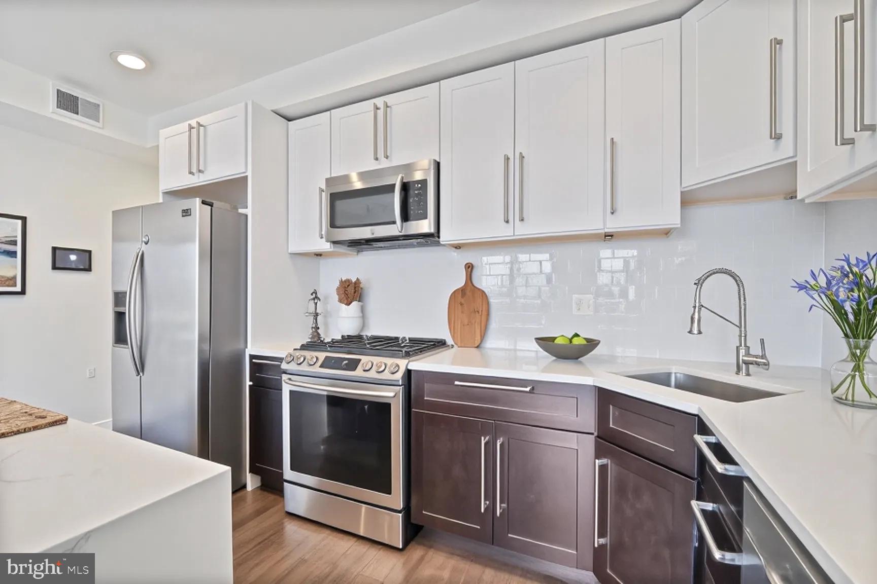 525 Kennedy St NW #4