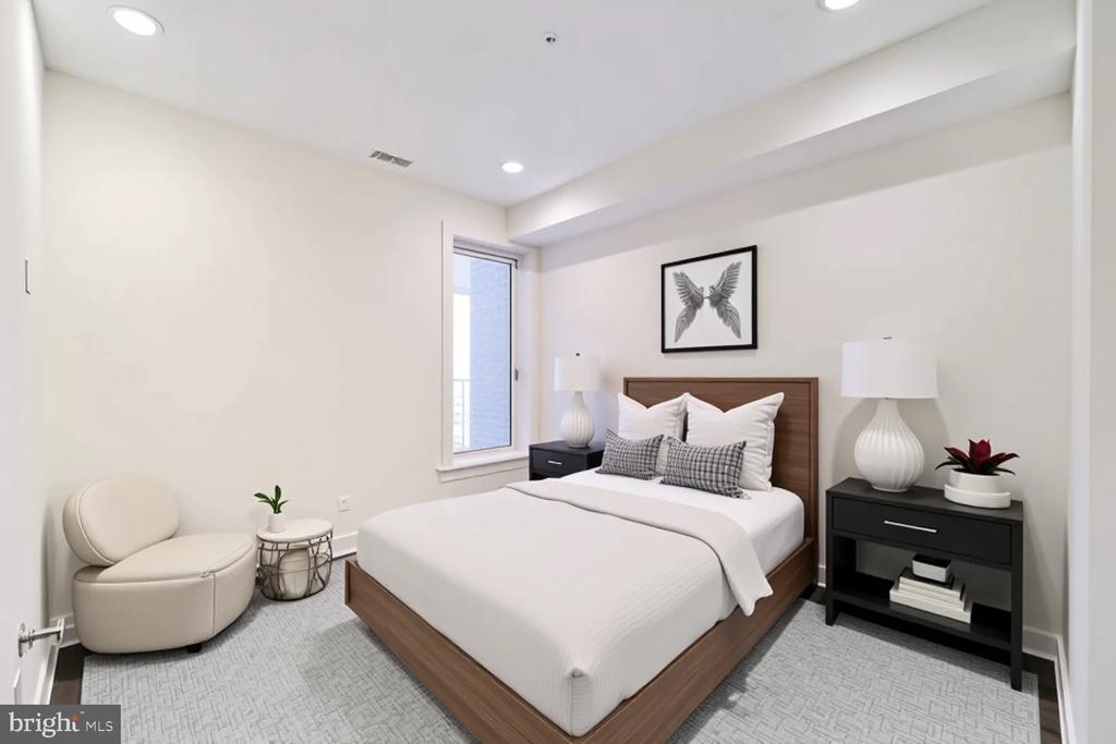 525 Kennedy St NW #4