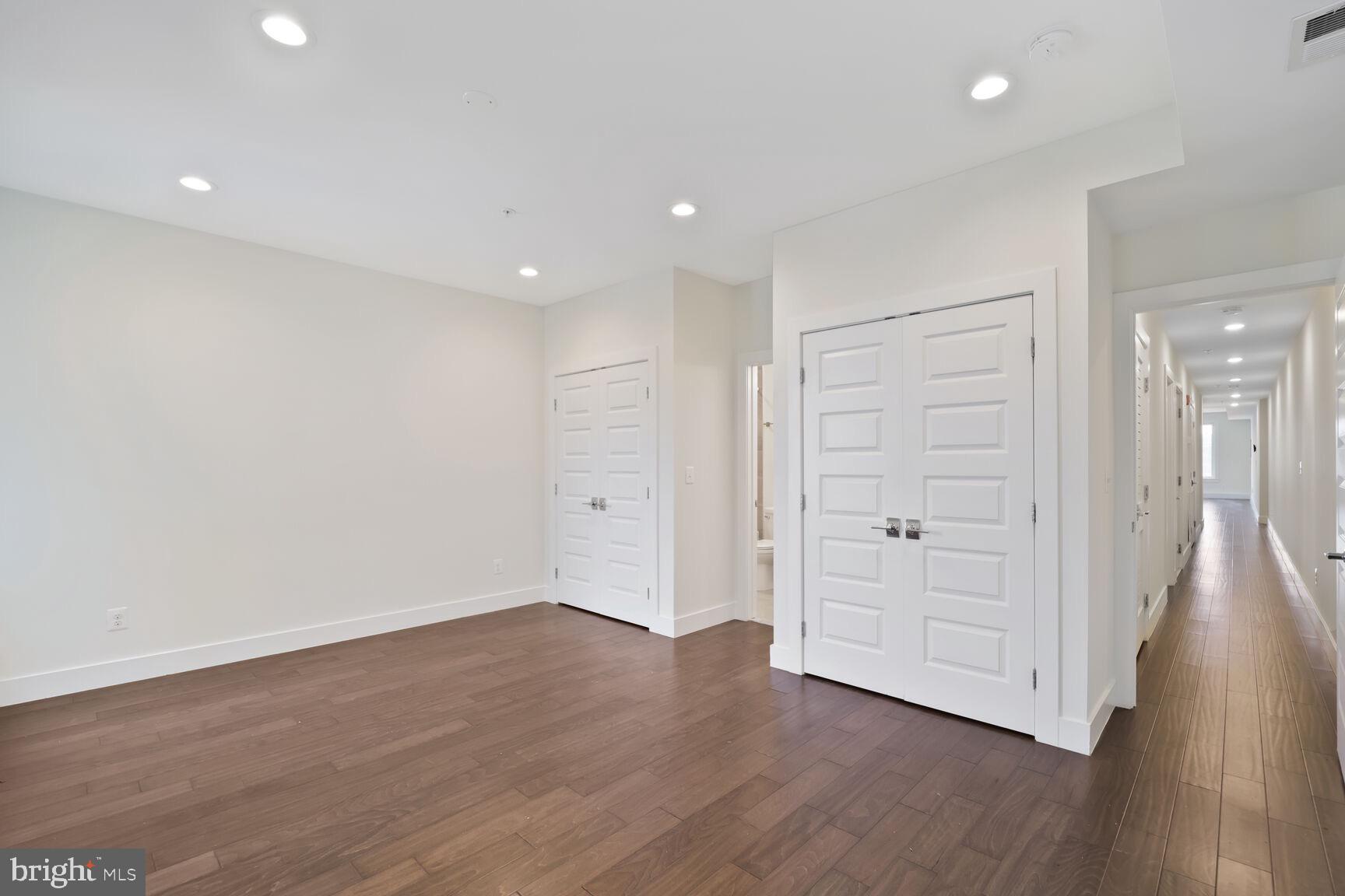 525 Kennedy St NW #4