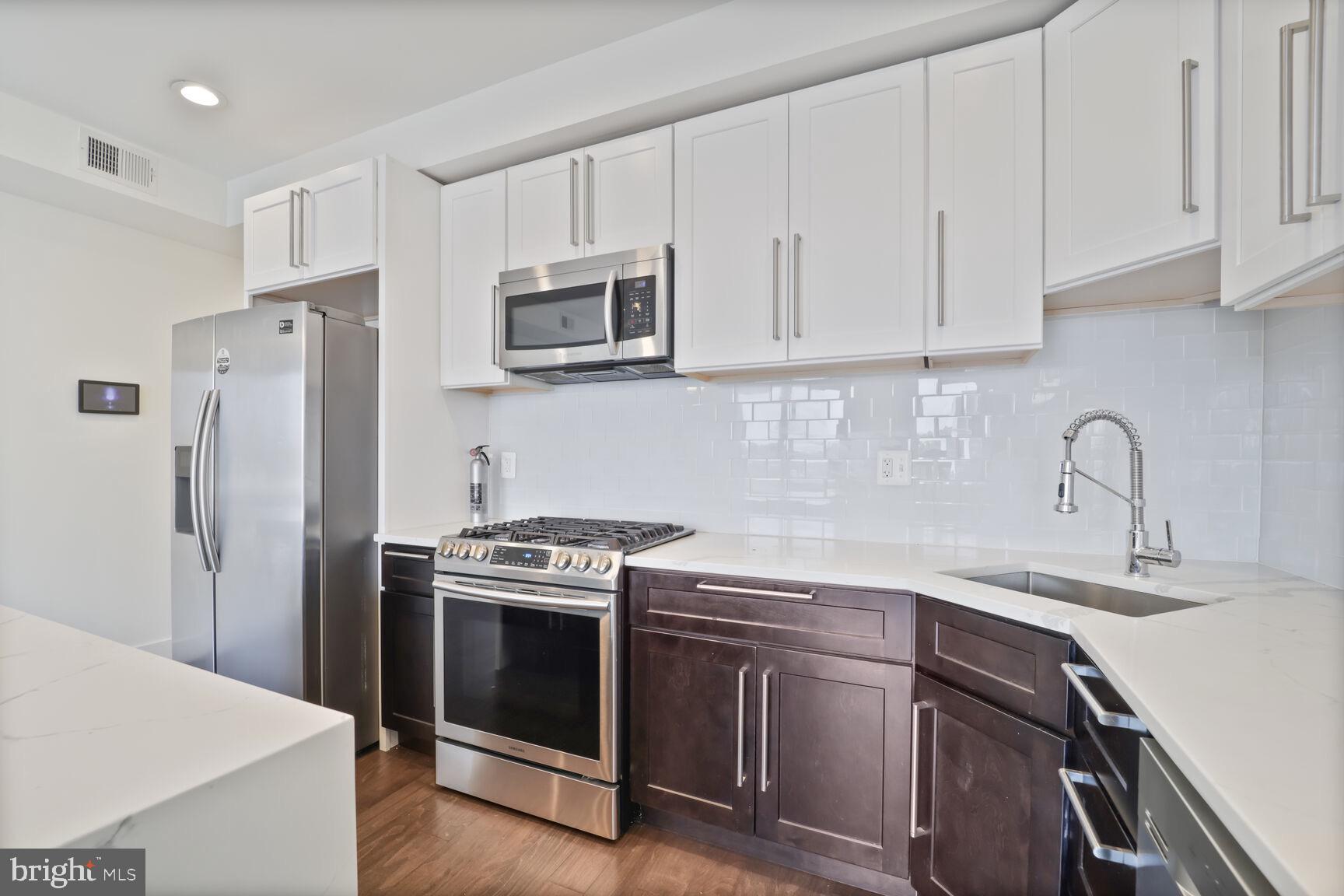 525 Kennedy St NW #4