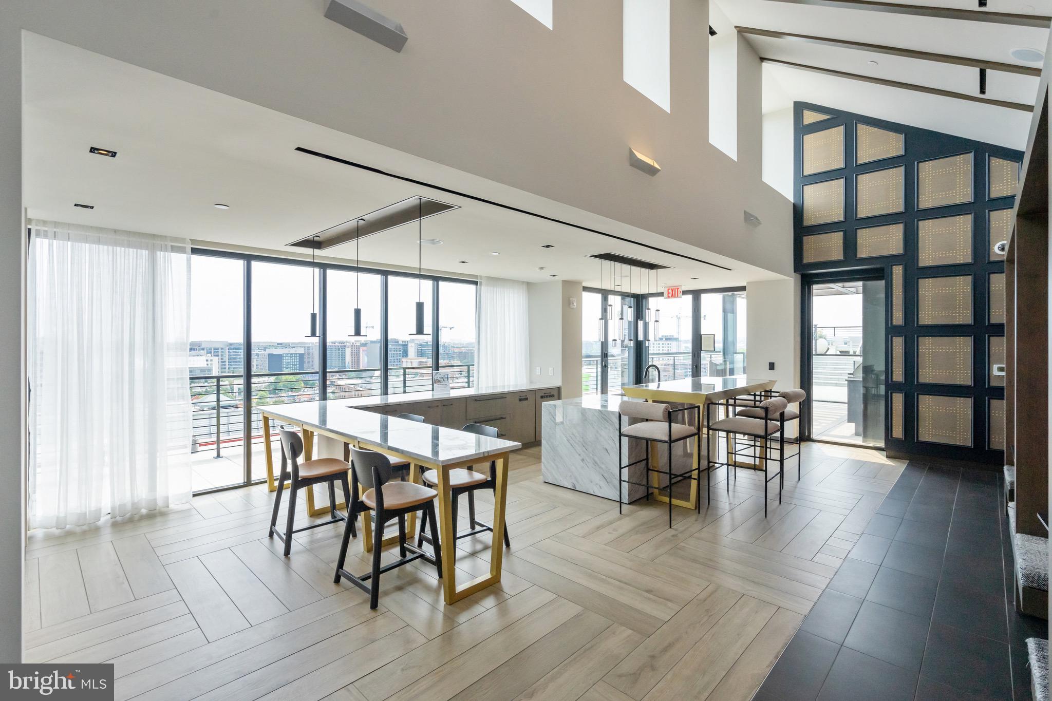 1625 ECKINGTON PL NE PH312