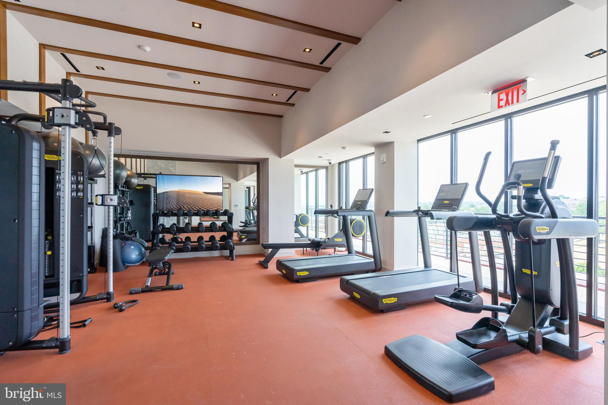 1625 ECKINGTON PL NE PH312