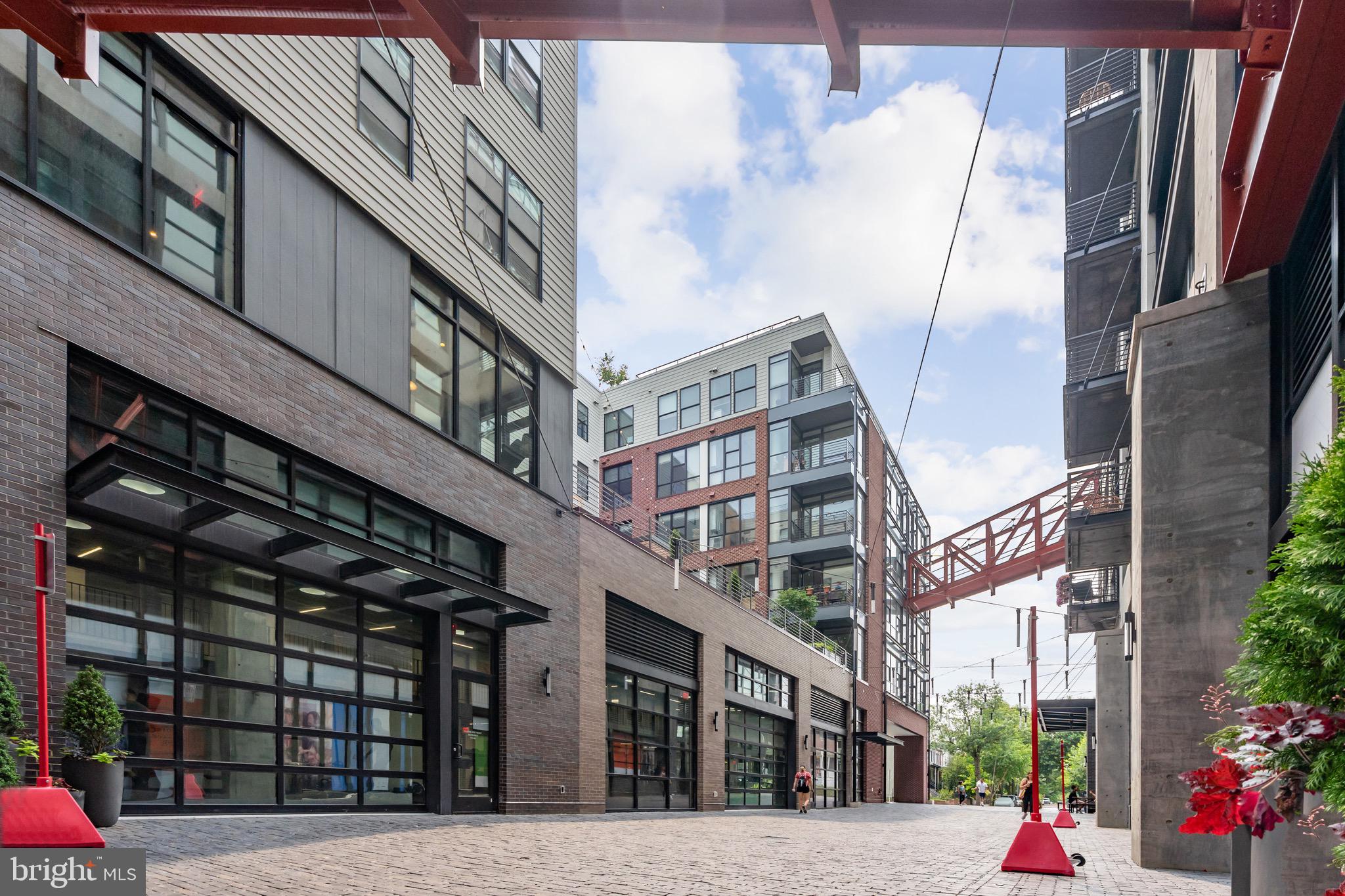 1625 ECKINGTON PL NE PH312