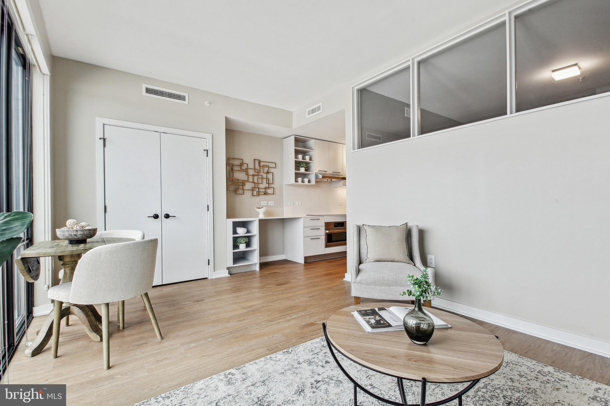 1625 ECKINGTON PL NE PH312