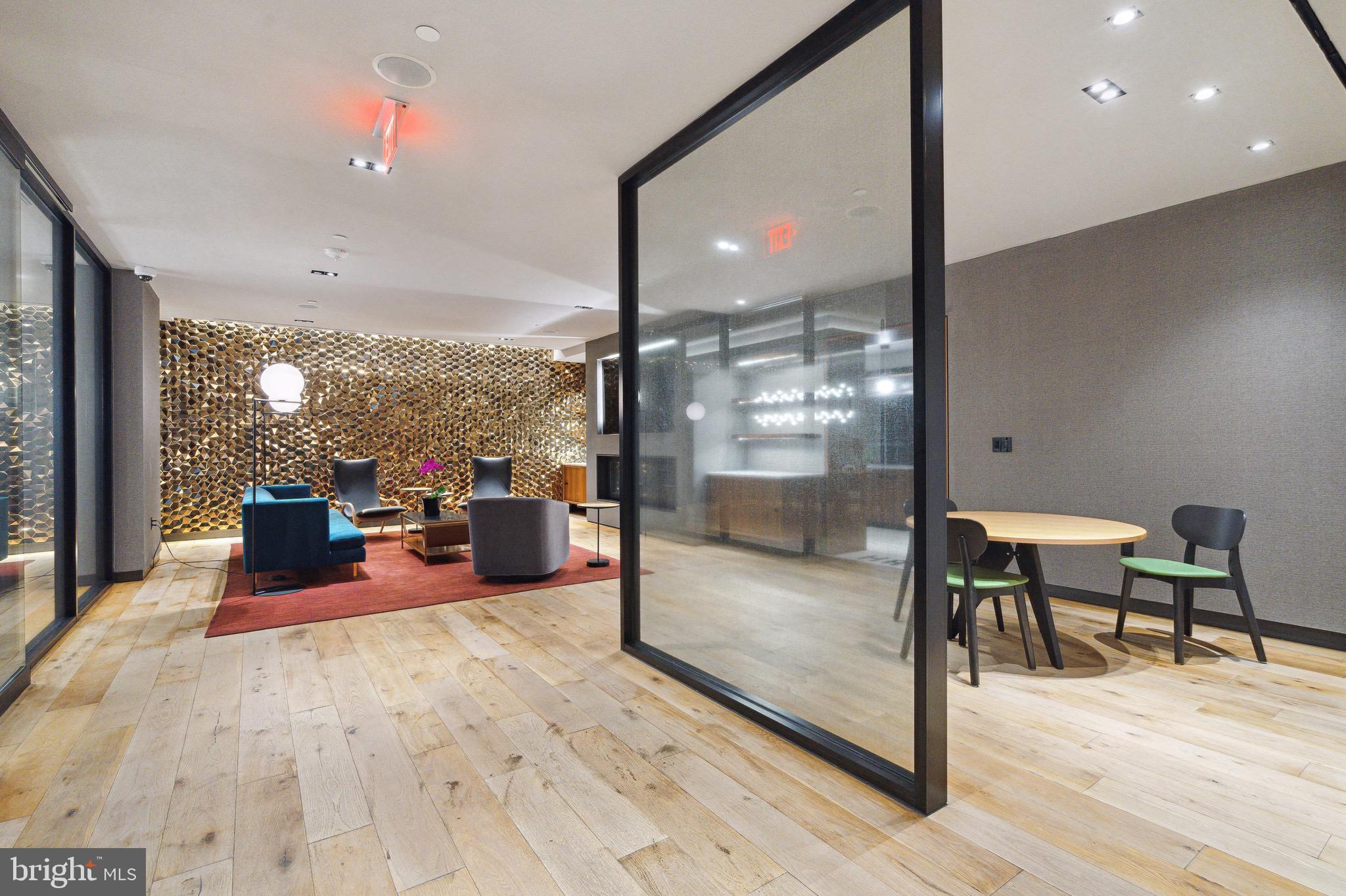 1625 ECKINGTON PL NE PH312