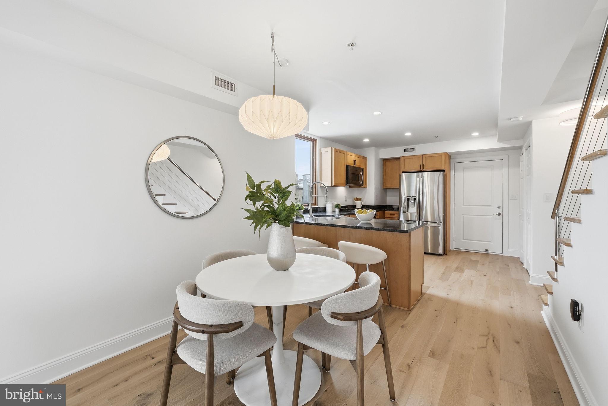 2713 ONTARIO ROAD NW 5