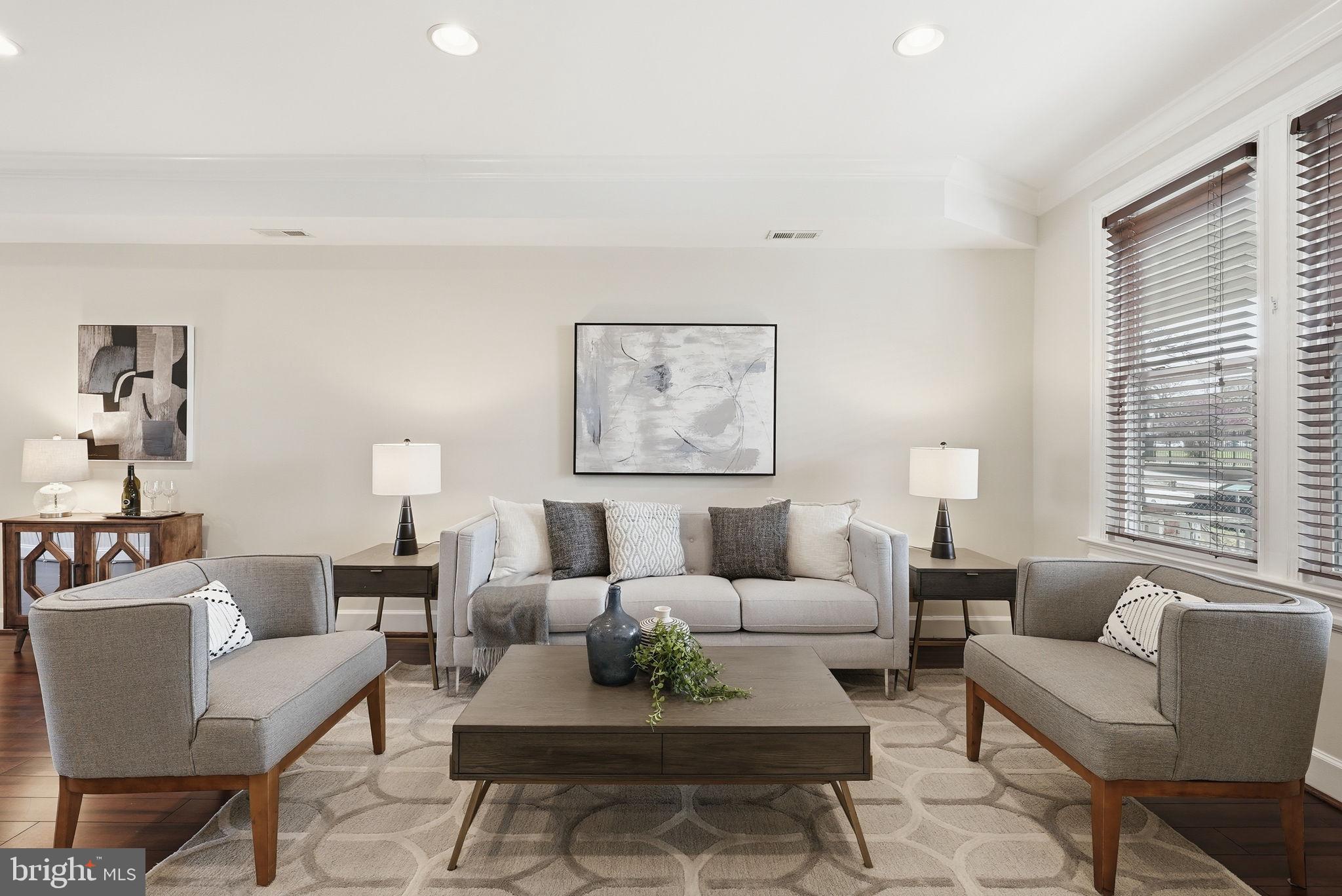 719 IRVING STREET NW