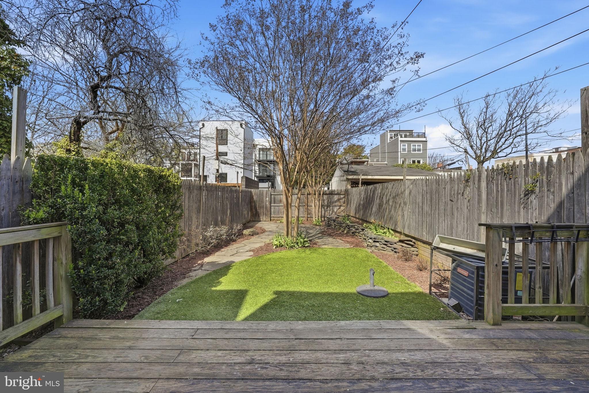 719 IRVING STREET NW