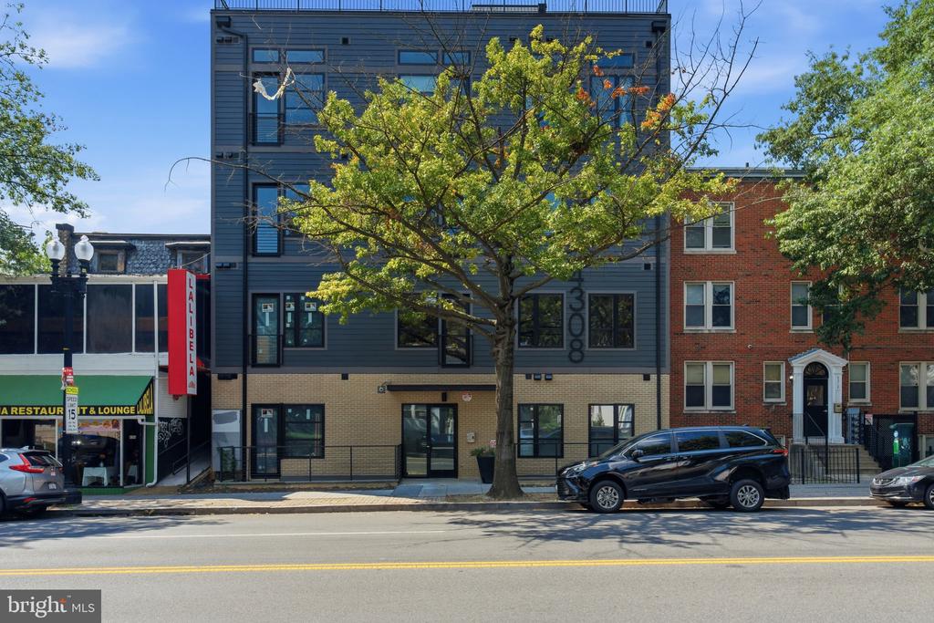 4308 GEORGIA AVENUE NW Unit: 104