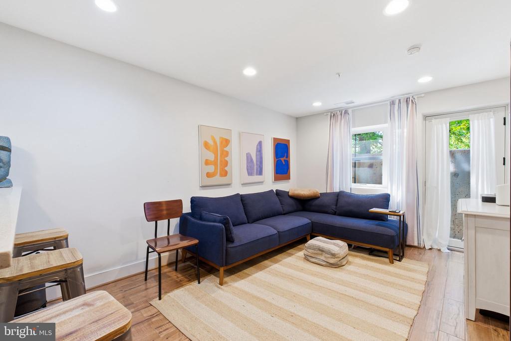 4308 GEORGIA AVENUE NW Unit: 104