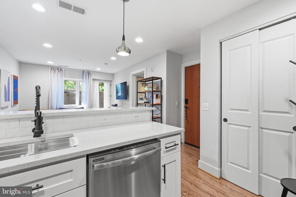 4308 GEORGIA AVENUE NW Unit: 104
