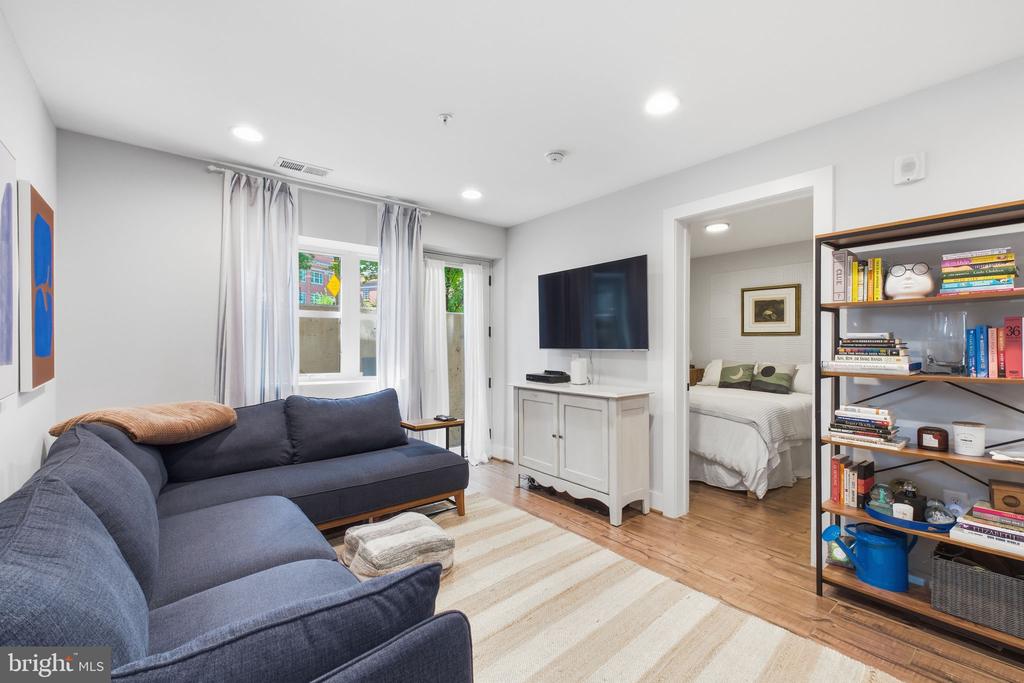 4308 GEORGIA AVENUE NW Unit: 104