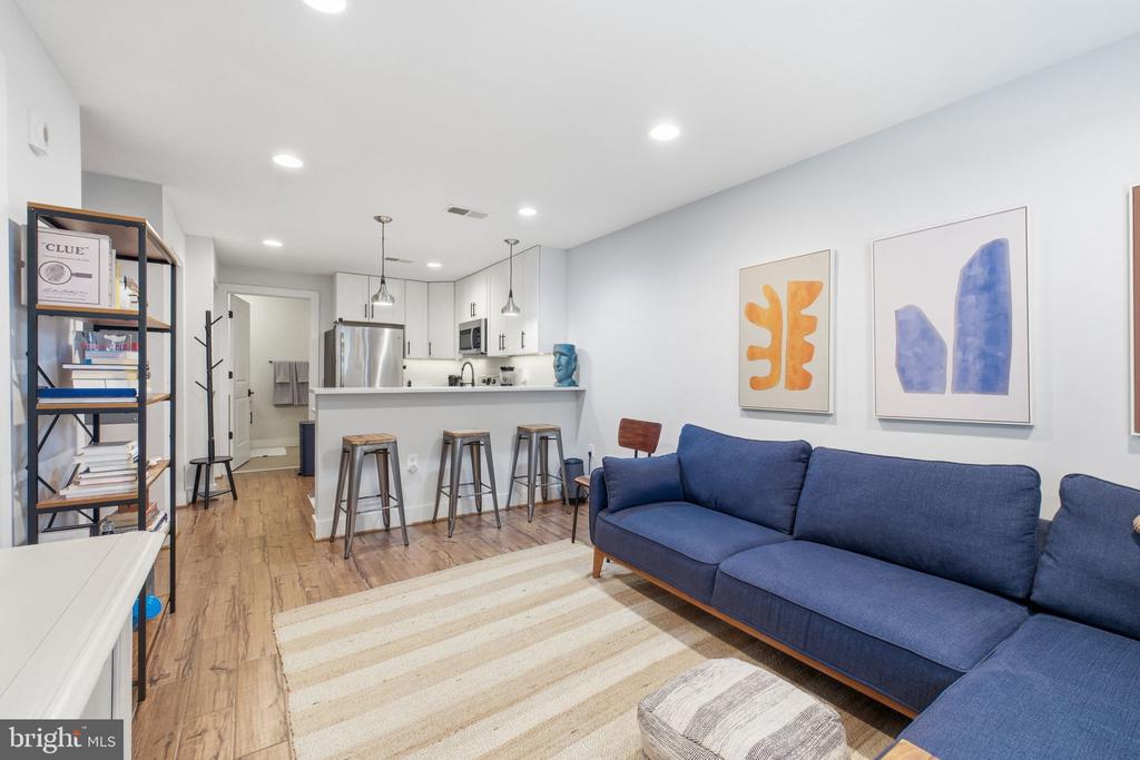 4308 GEORGIA AVENUE NW Unit: 104