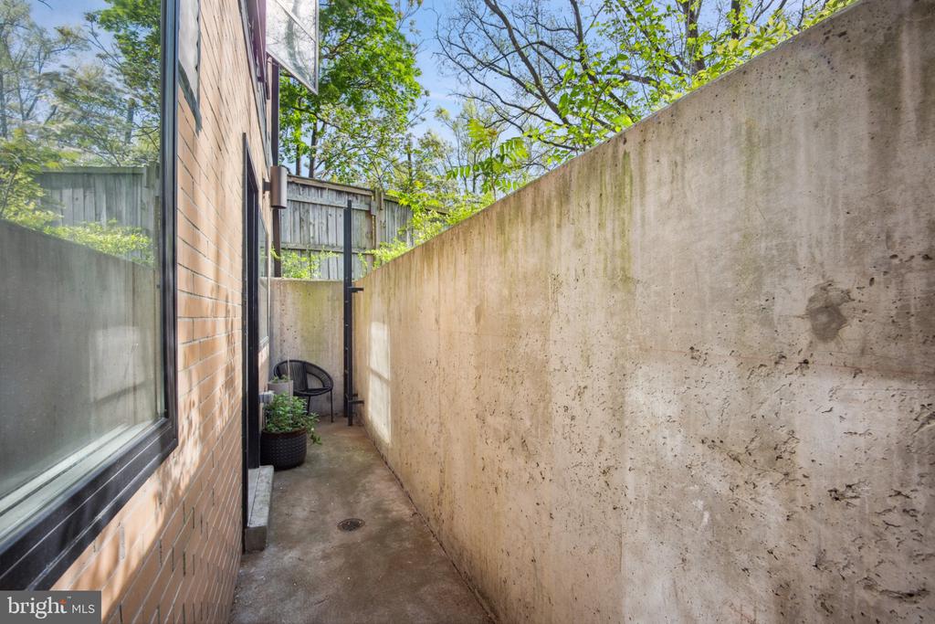 4308 GEORGIA AVENUE NW Unit: 104