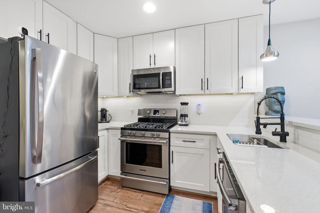 4308 GEORGIA AVENUE NW Unit: 104