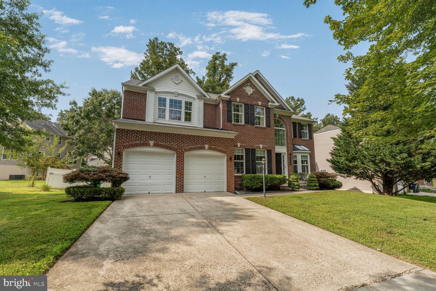 2604 Tree View Way