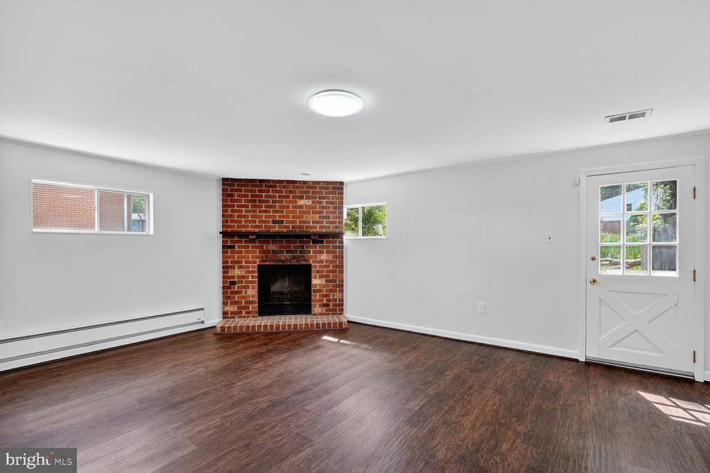 7609 ERICA LANE