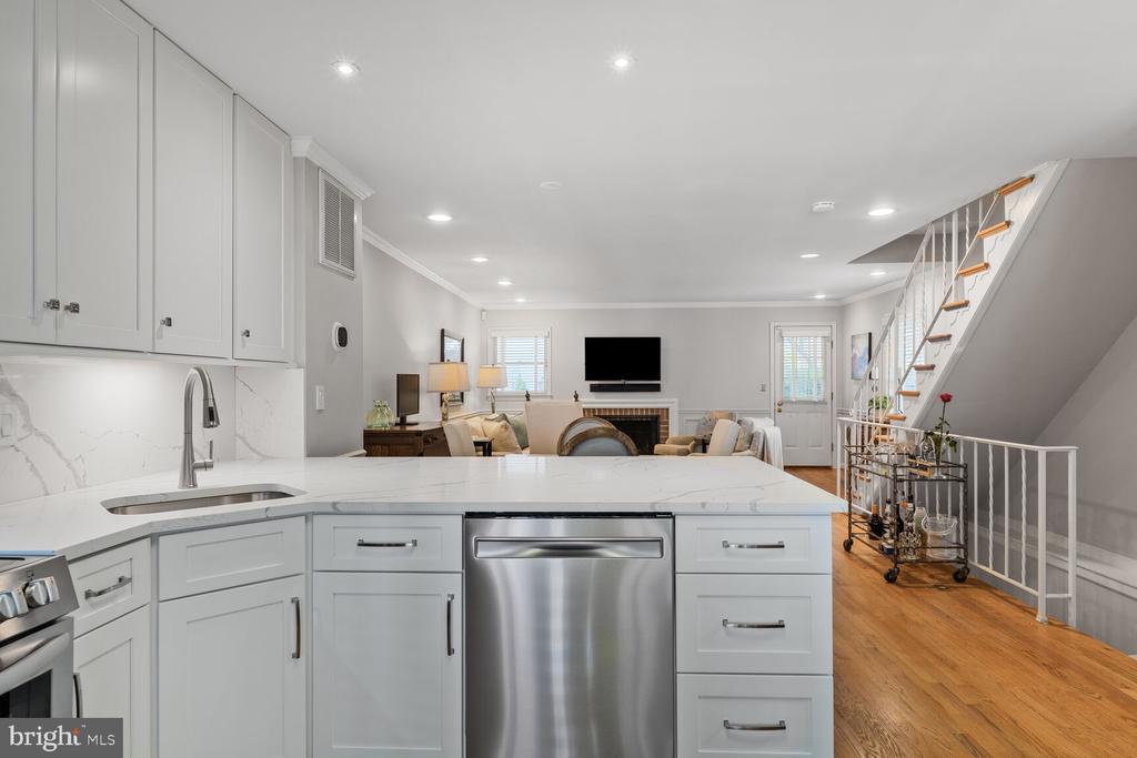 4090 CHERRY HILL ROAD