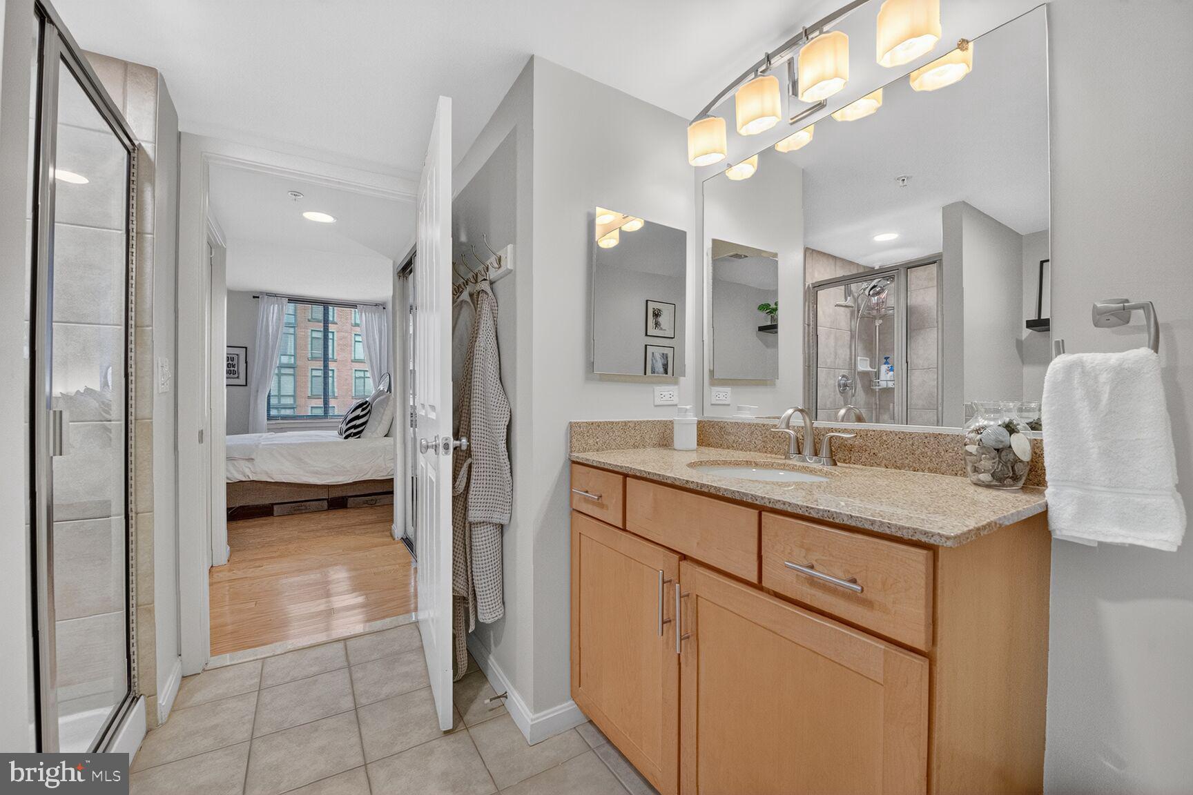 2220 FAIRFAX DRIVE 707