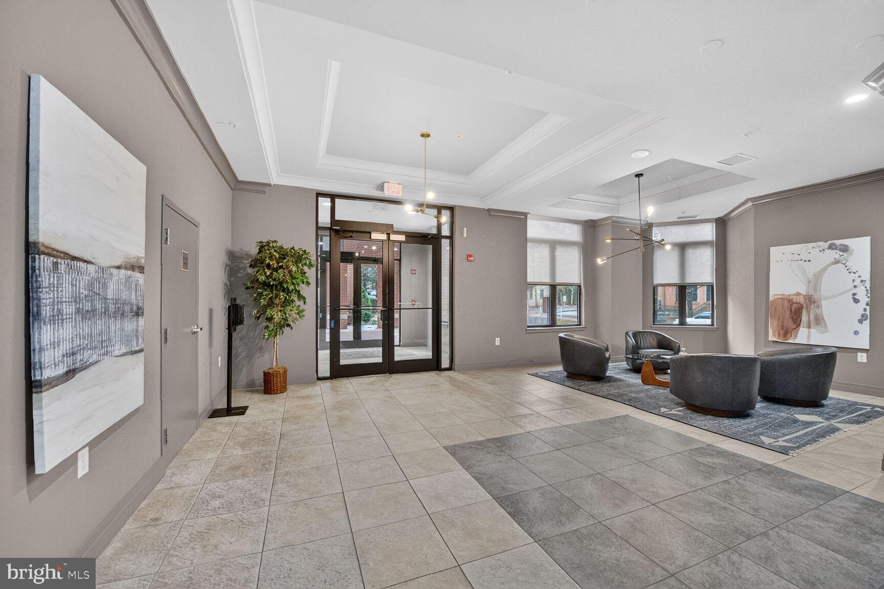 2220 FAIRFAX DRIVE 707