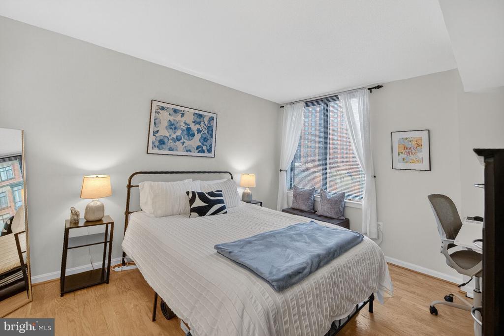 2220 FAIRFAX DRIVE 707