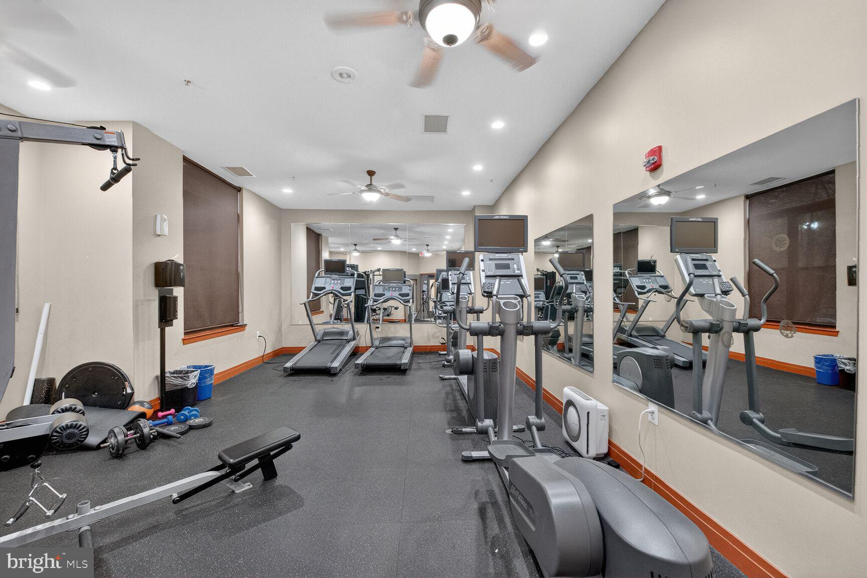 2220 FAIRFAX DRIVE 707