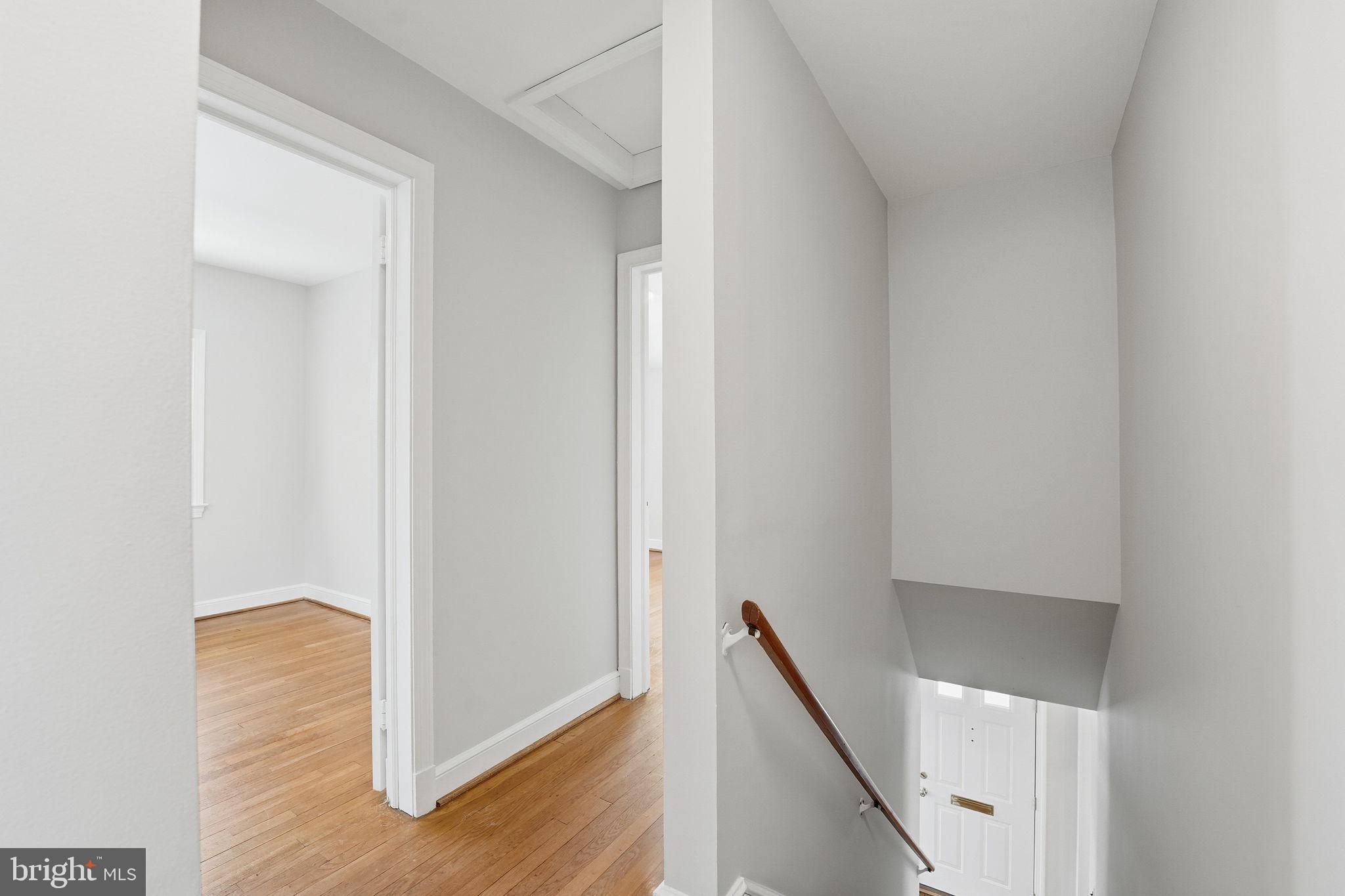 2127 PATRICK HENRY DRIVE