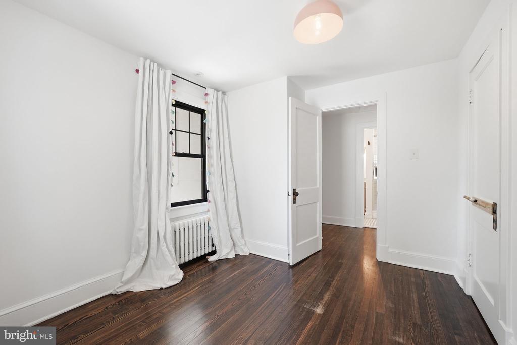 4628 13TH STREET N