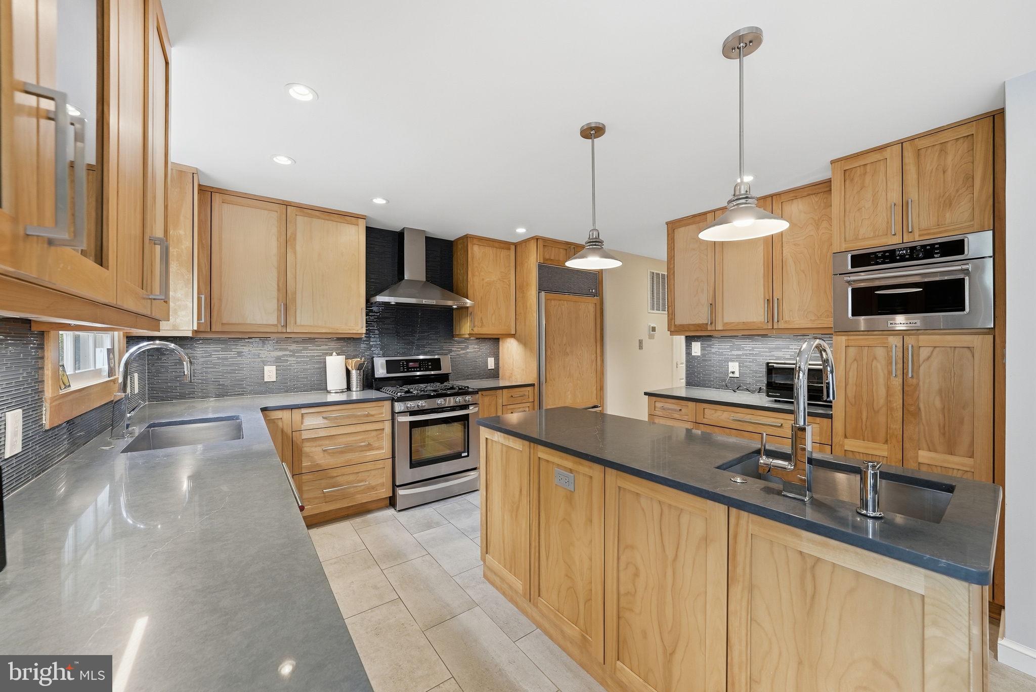 616 26TH STREET