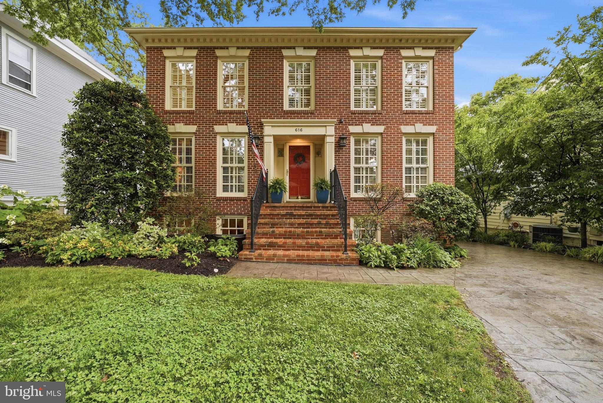 616 26TH STREET