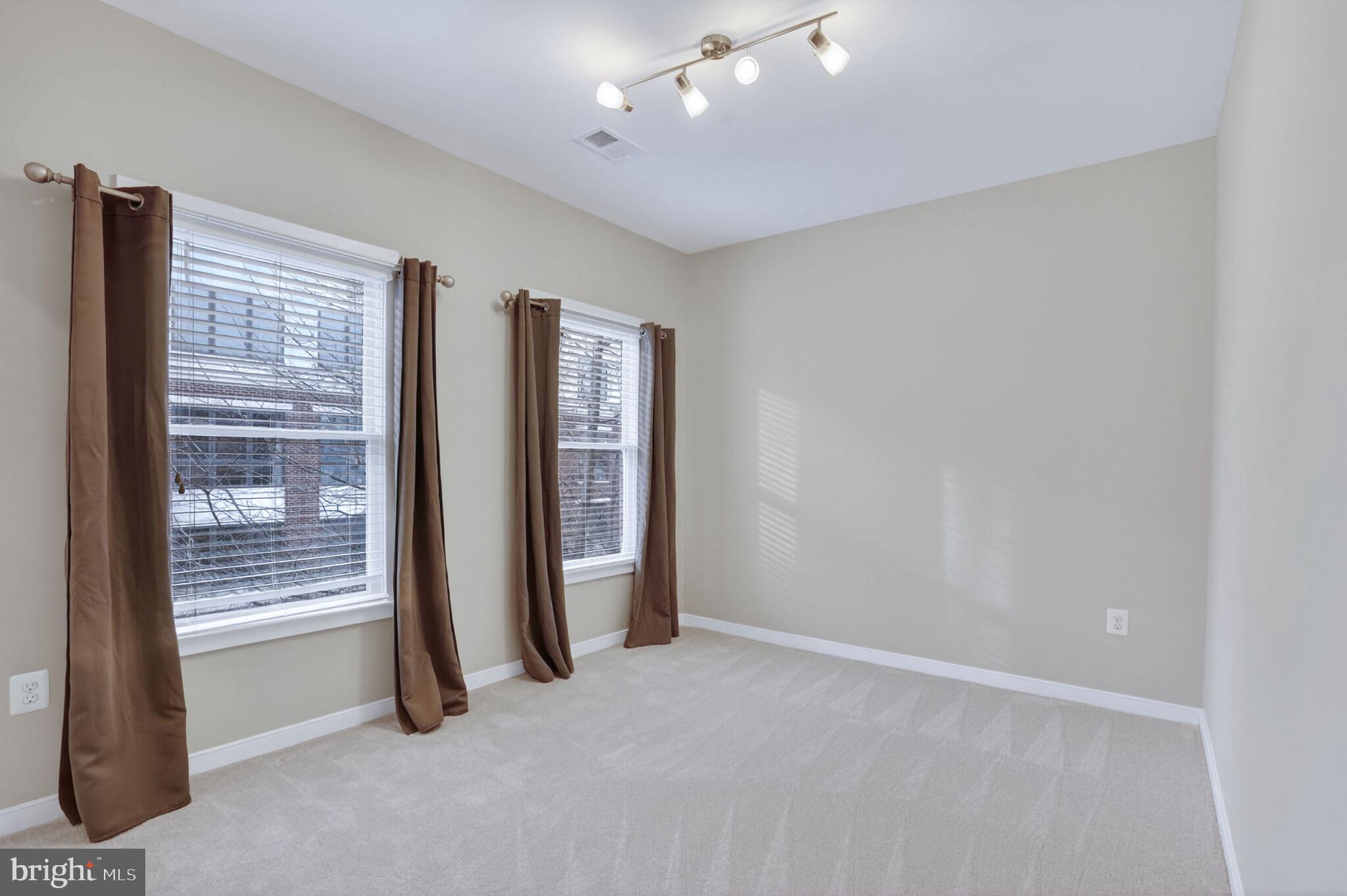 809 PARKER GRAY SCHOOL WAY