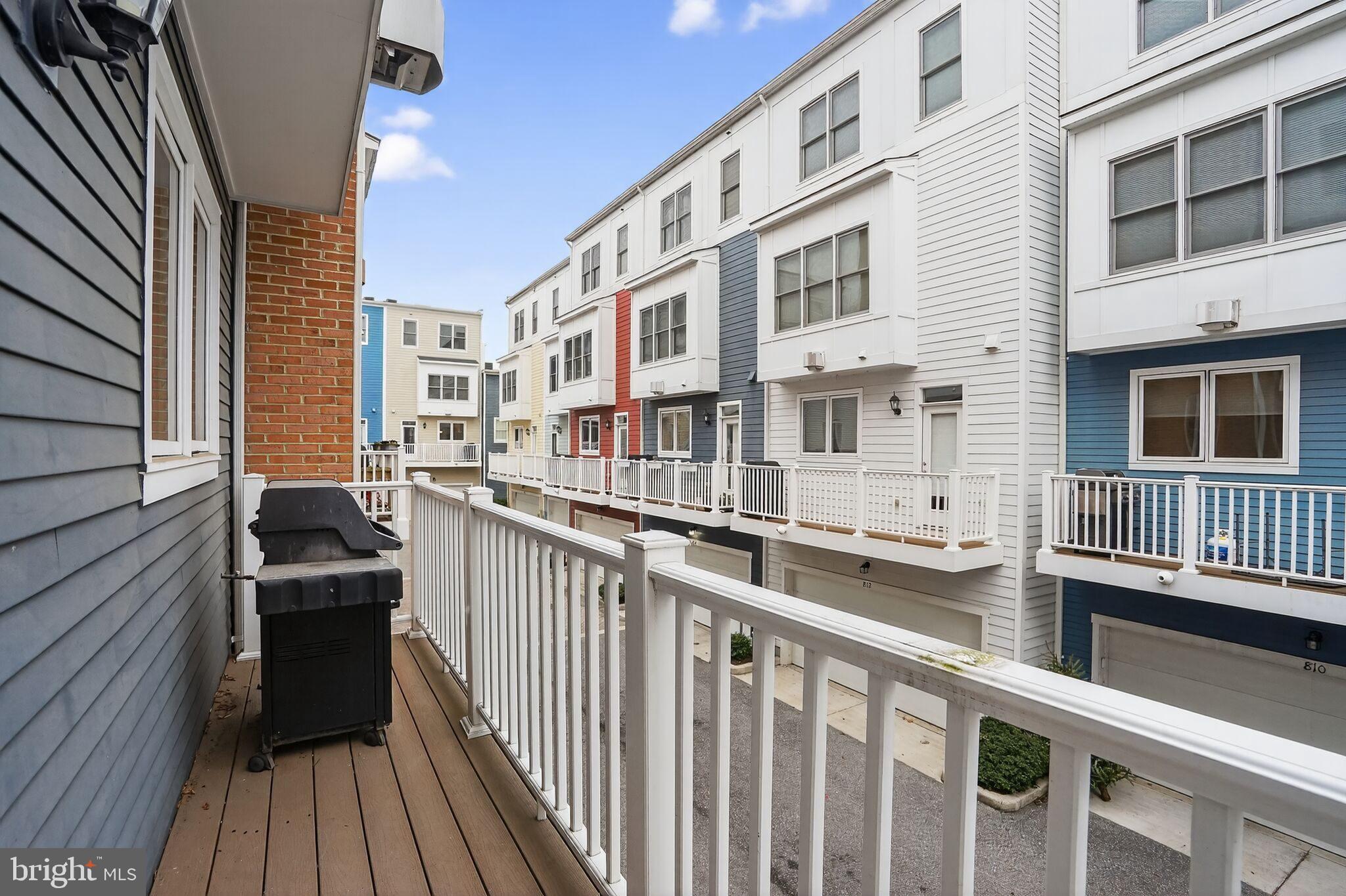 809 PARKER GRAY SCHOOL WAY