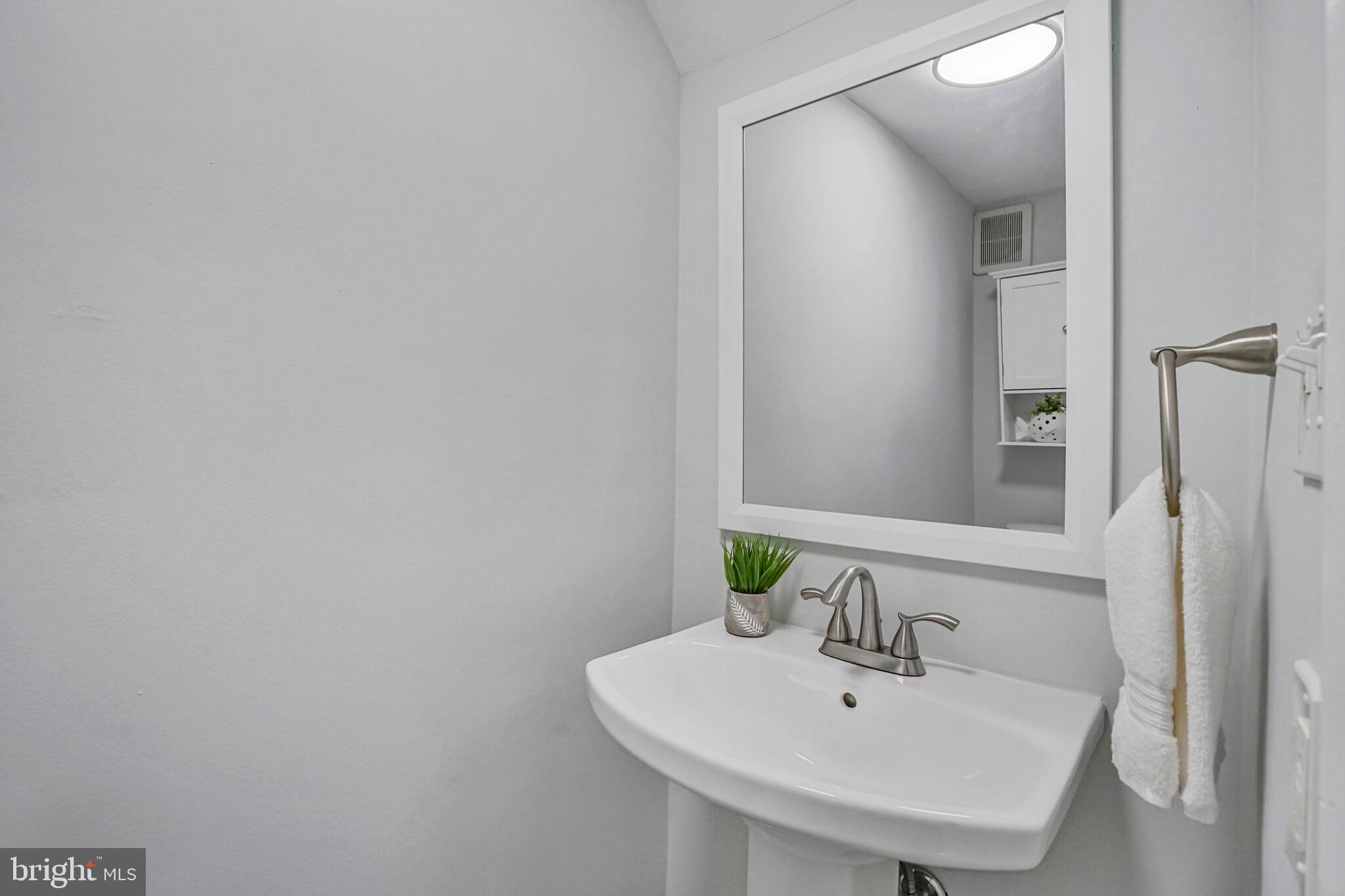 212 S Virginia Ave #78