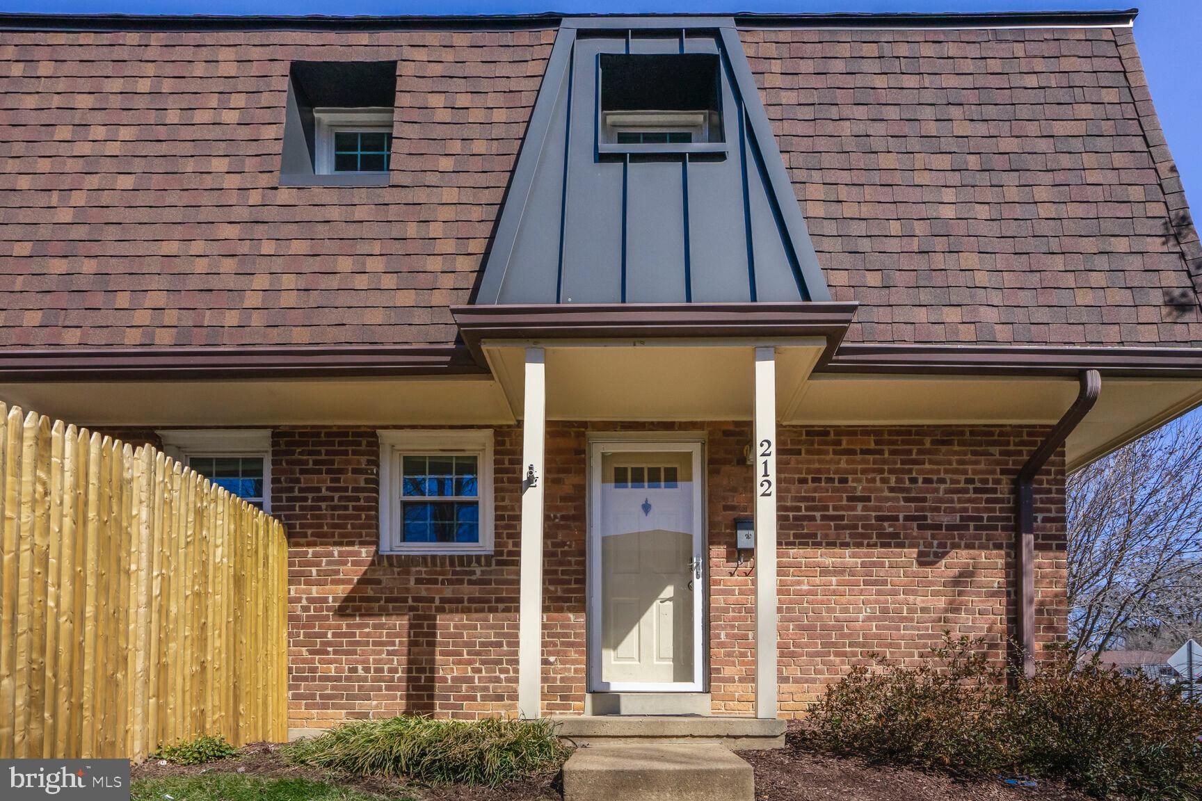 212 S Virginia Ave #78