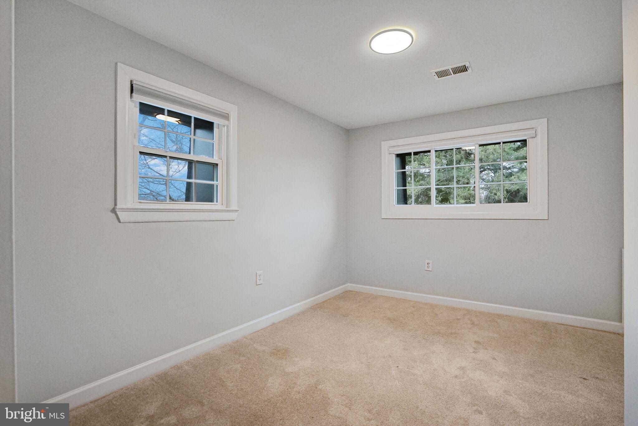 212 S Virginia Ave #78