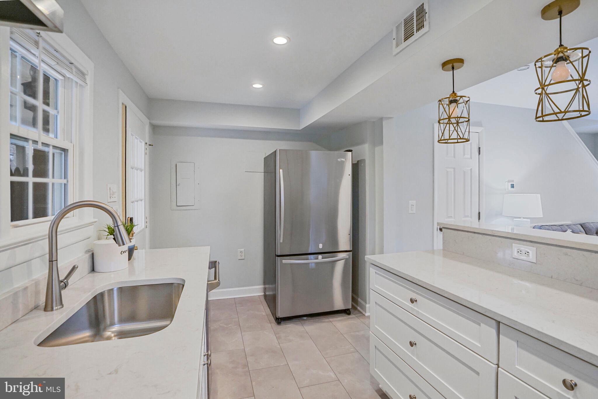 212 S Virginia Ave #78